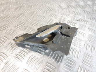 Ручка двери внутренняя задняя правая E 210