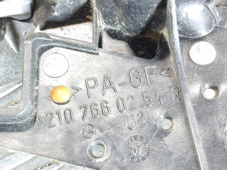 Ручка двери внутренняя задняя правая E 210