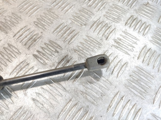 Амортизатор капота S 221