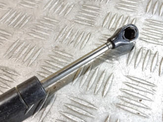 Ограничитель двери передний S 221