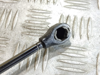 Ограничитель двери передний S 221