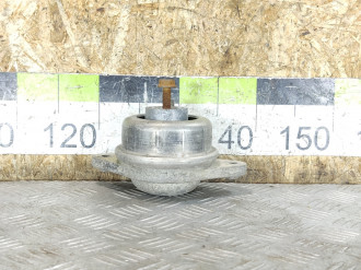 Опора двигателя S 221