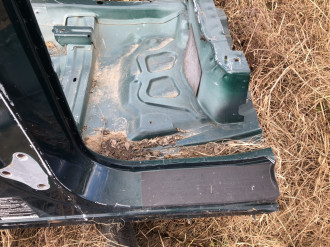 Порог со стойкой левой Ml 164