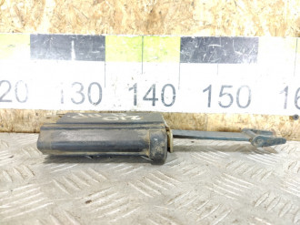 Ограничитель двери передний E 210