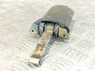 Ограничитель двери передний E 210