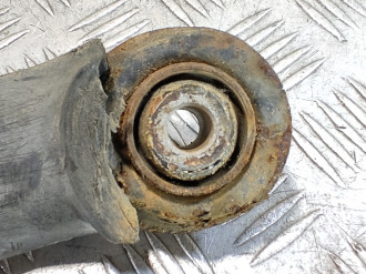 Тяга задняя поперечная E 124