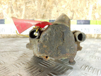 Суппорт передний левый E 210