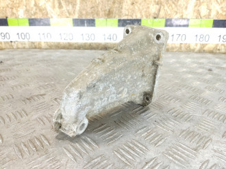 Кронштейн двигателя S 220