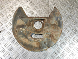 Пыльник тормозного диска C 202