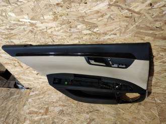 Обшивка двери задней левой S 221