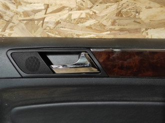 Обшивка двери задней правой Gl 164