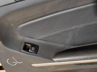 Обшивка двери задней правой Gl 164