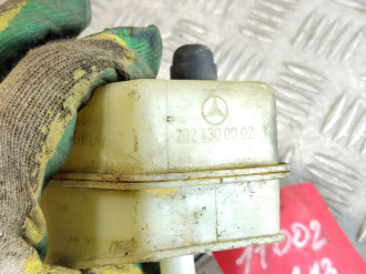 Бачок главного тормозного цилиндра E 210
