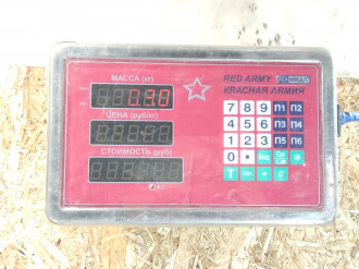 Блок предохранителей салонный E 210