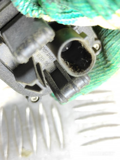 Кнопка открывания багажника S 221