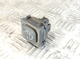 Кнопка открывания багажника S 221