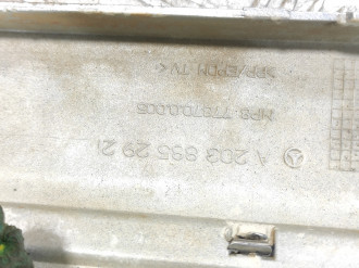 Накладка бампера заднего C 203