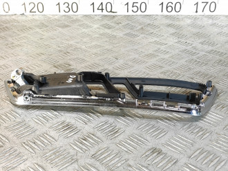 Ручка двери внутренняя передняя правая S 221