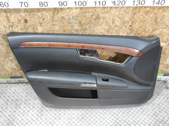 Обшивка двери передней левой S 221