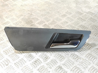 Ручка двери внутренняя задняя правая S 221