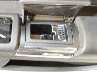 Обшивка двери задней правой S 221