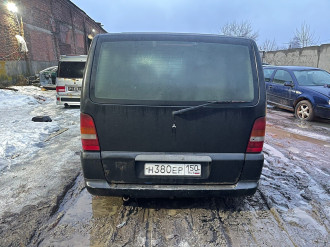 В разборе Vito 638