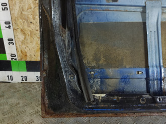 Дверь передняя левая Vito 638