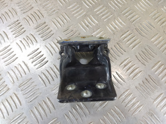 Петля багажника левая Vito 638