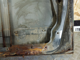 Дверь передняя правая Vito 638