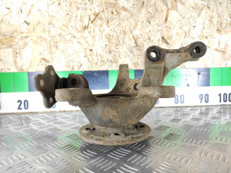 Кулак поворотный передний левый Vito 638