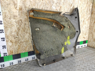 Обшивка двери передней правой Vito 638