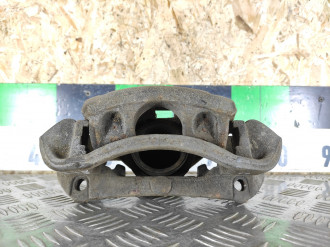 Суппорт передний правый Vito 638