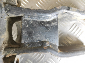 Кронштейн двигателя Vito 638