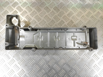 Крышка клапанная Vito 638