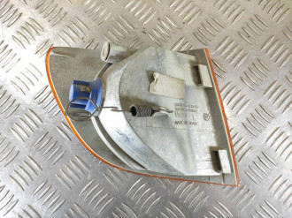 Поворотник левый Vito 638