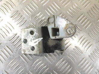 Петля двери передней правой верхняя Vito 638