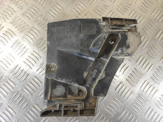 Кронштейн бампера заднего Vito 638