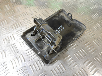 Лючок бензобака Vito 638