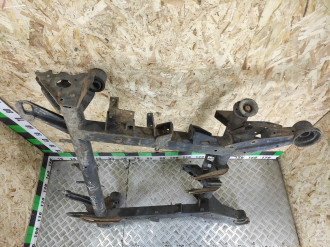 Балка подмоторная Vito 638