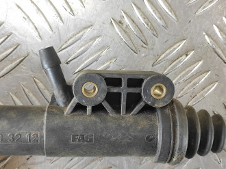 Цилиндр сцепления главный Vito 638