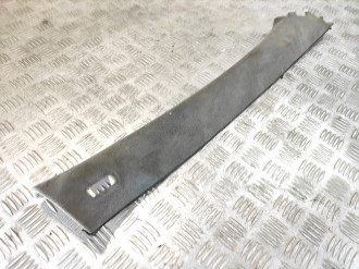 Обшивка стойки правая S 221