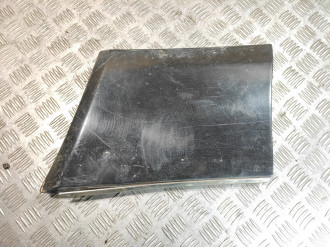 Молдинг крыла переднего правый E 124