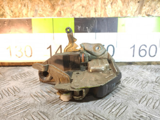 Замок двери передней правой E 124