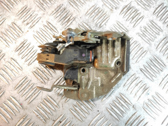 Замок двери передней правой E 124