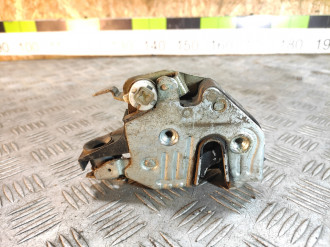 Замок двери передней правой E 124