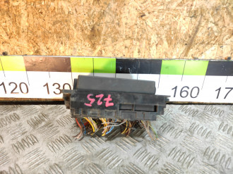 Блок предохранителей E 124