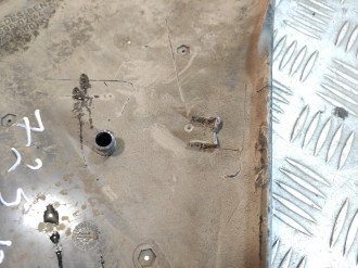 Обшивка стойки правая E 124