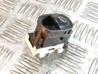 Кнопка стеклоподъемника Clk 209