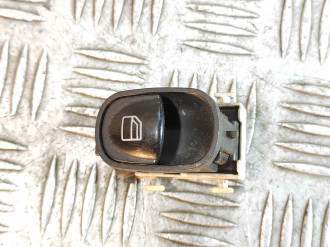 Кнопка стеклоподъемника Clk 209