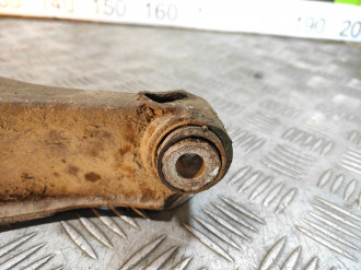 Рычаг задний нижний правый E 124